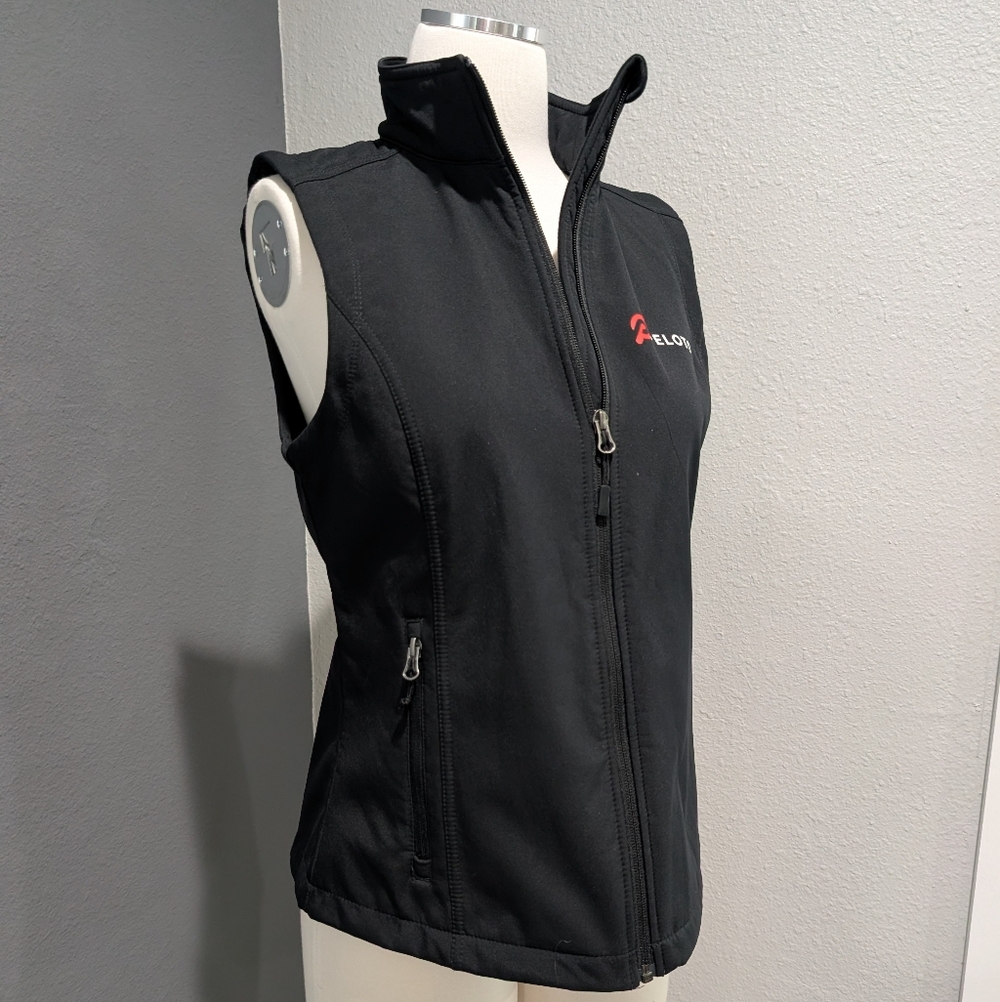 Peloton x Port Authority Black Softshell Vest - Ladies Medium - Full Zip - Picture 4 of 10